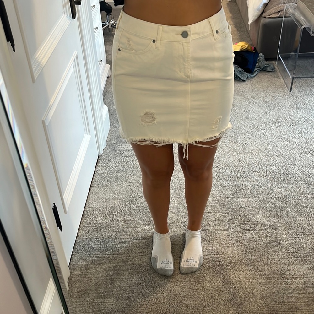 Articles of society Los Angeles cream/white  ripped skirt